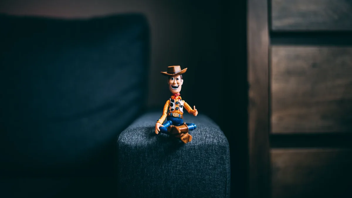 Keanu Reeves đàm phán đóng phim Lego mới của đạo diễn 'Toy Story 4' Josh Cooley