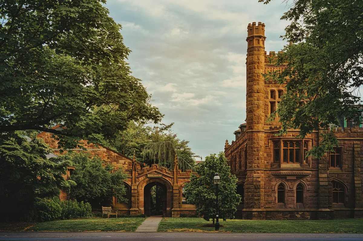 Stanford University: 'Golden ticket' vào ngành công nghệ có còn giá trị trước làn sóng AI?