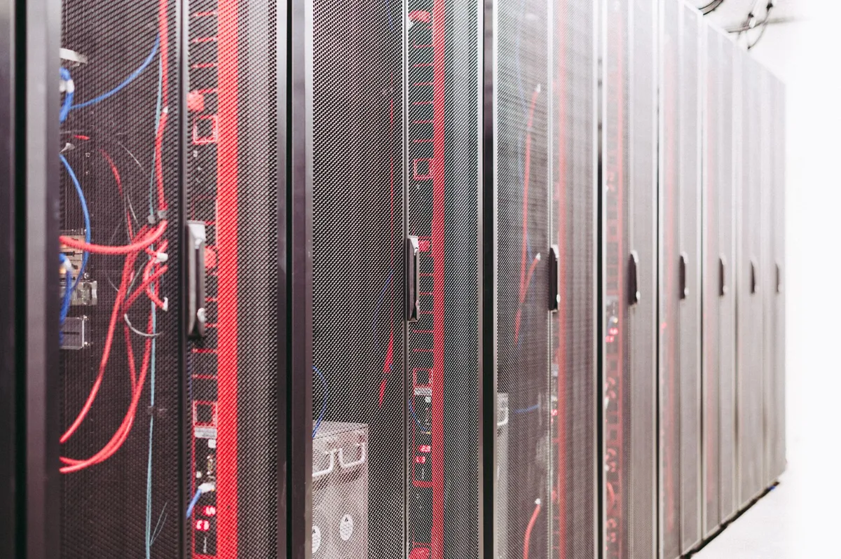 AI data center đối mặt nguy cơ từ nhiệt độ cao: 79% công suất bị đe dọa