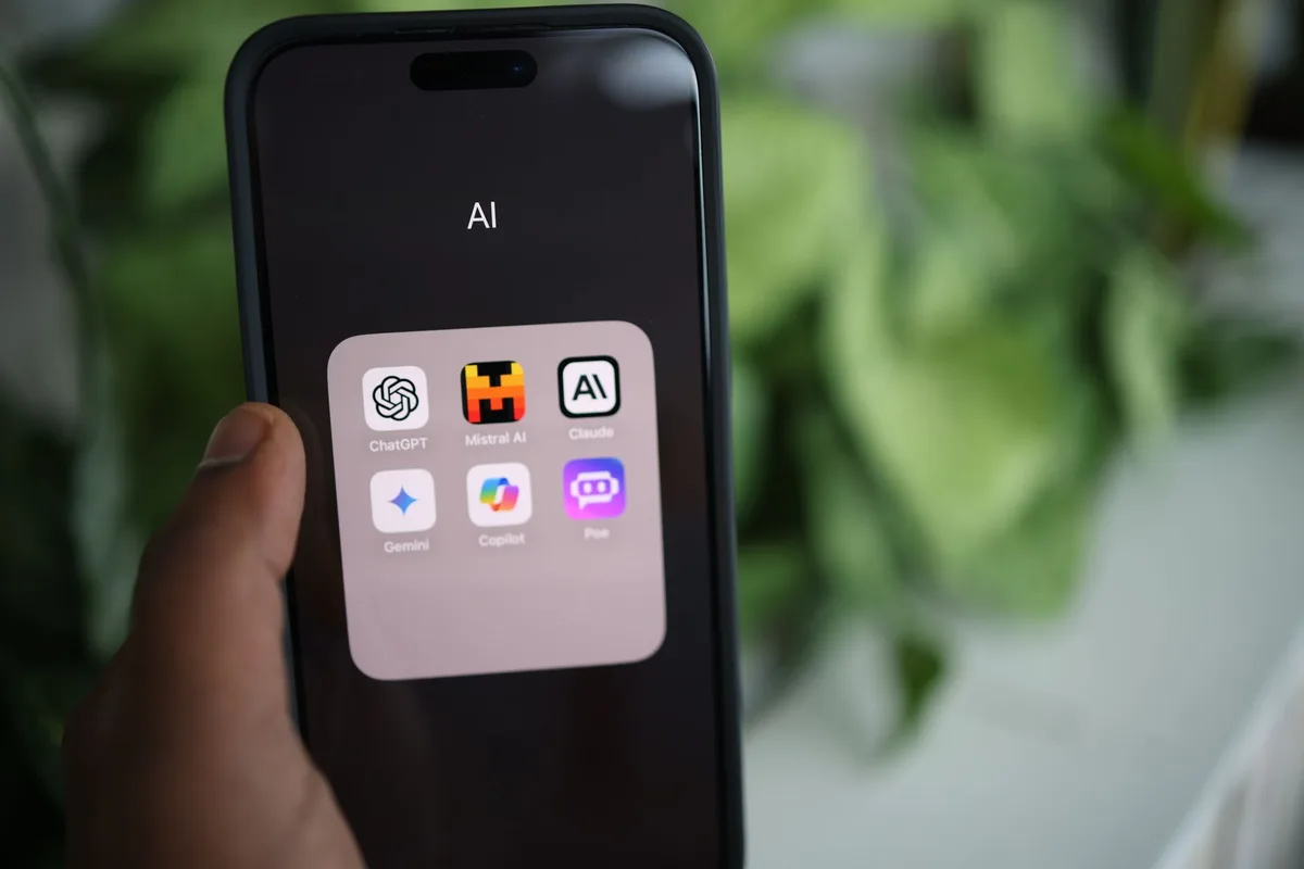 AI Mode của Google cho phép kết nối và tương tác trực tiếp với ứng dụng Instacart, Canva, YouTube