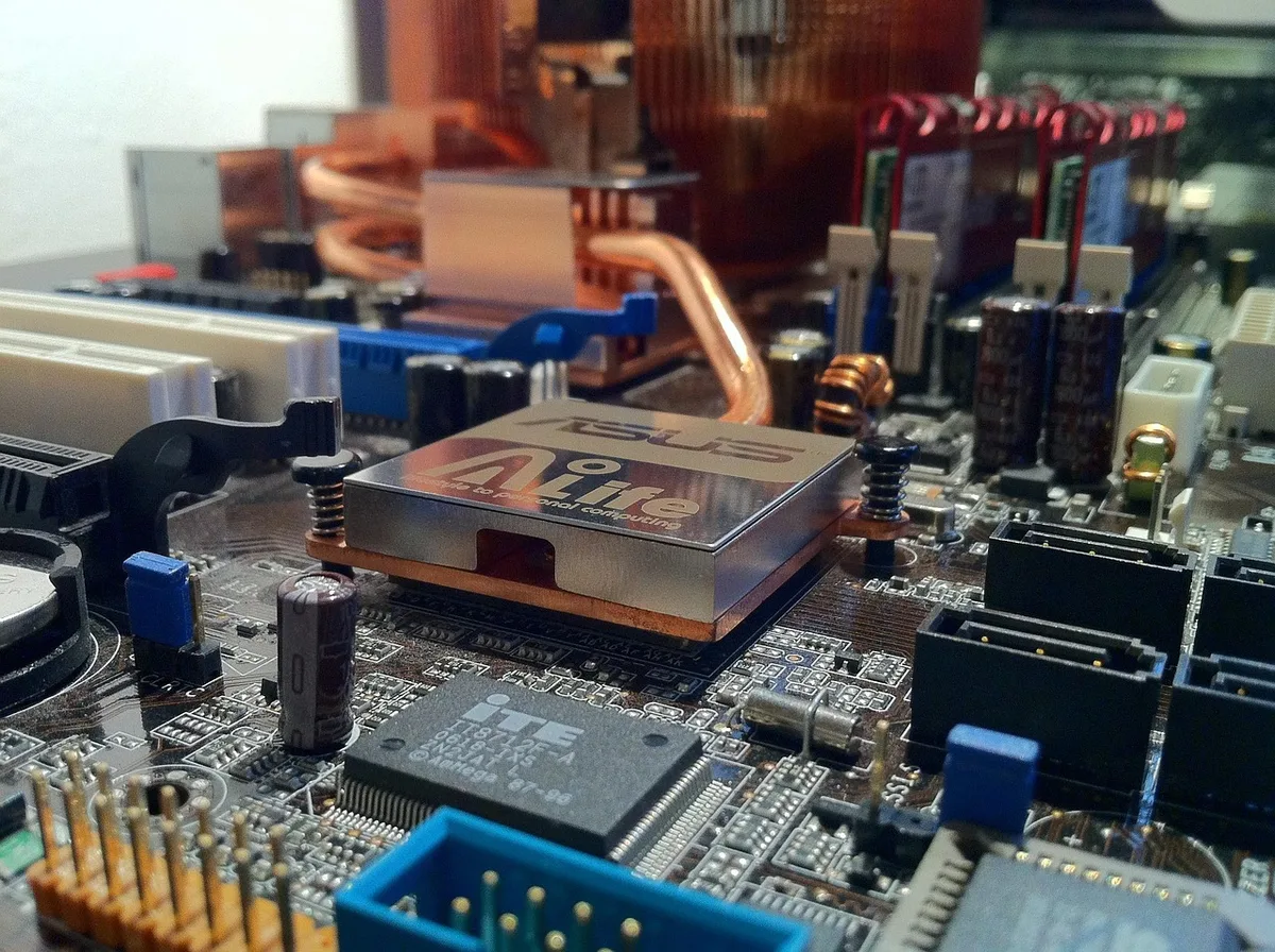 Apple M7 chip AI: hoàn tất chế tạo thử, ra mắt nửa đầu 2027