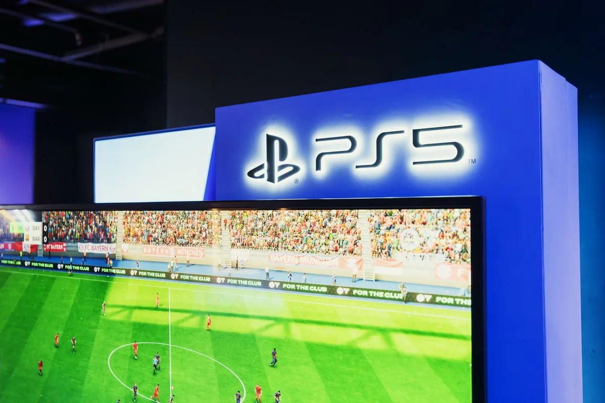 EA Sports FC 27: Mbappé trở lại làm gương mặt đại diện cho phiên bản Ultimate Edition