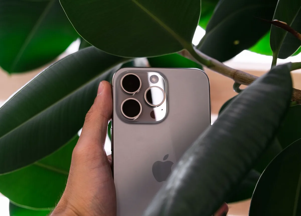 iPhone 18 Pro Max bị rò rỉ pin 5.567 mAh: dung lượng lớn nhất từ trước đến nay nhưng chưa chắc chắn