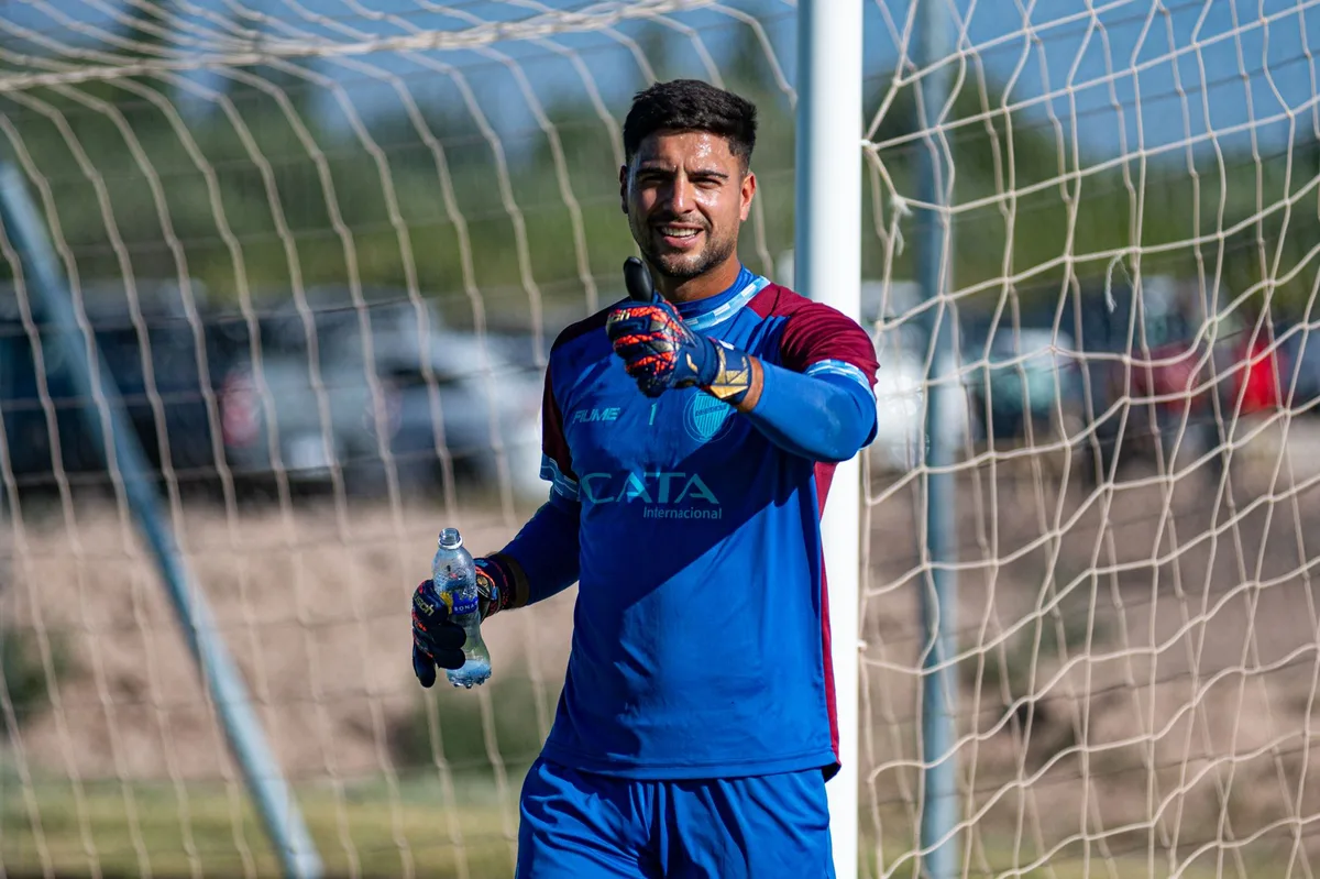 Man City nhắm thủ môn Argentina Gerónimo Rulli làm phương án dự phòng cho Donnarumma