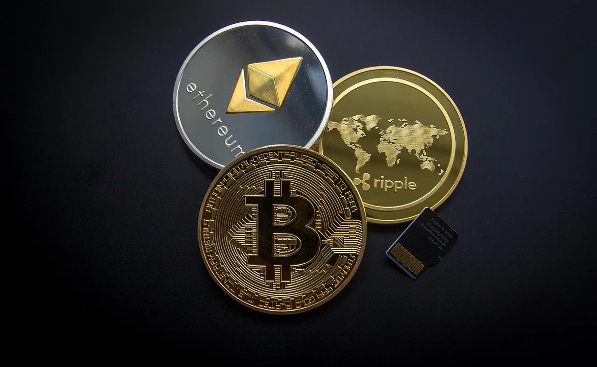 Cổ phiếu Coinbase rơi xuống đáy 2,5 năm sau quý II kém khả quan, Phố Wall tranh luận về tương lai