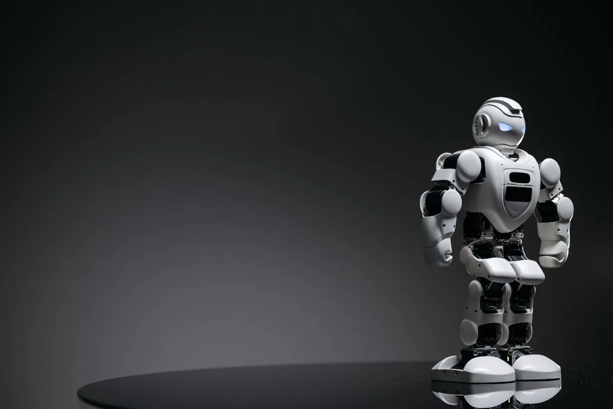 Cổ phiếu robot hình người hôm nay 10/8: Julong Intelligent và Beite Technology cùng tăng trần