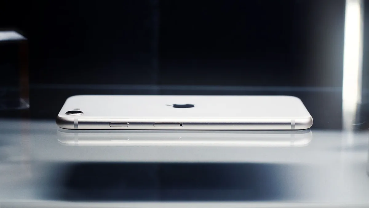 iPhone 20 thiết kế mới: dự kiến ra mắt tháng 9/2027 với kính cong waterfall display