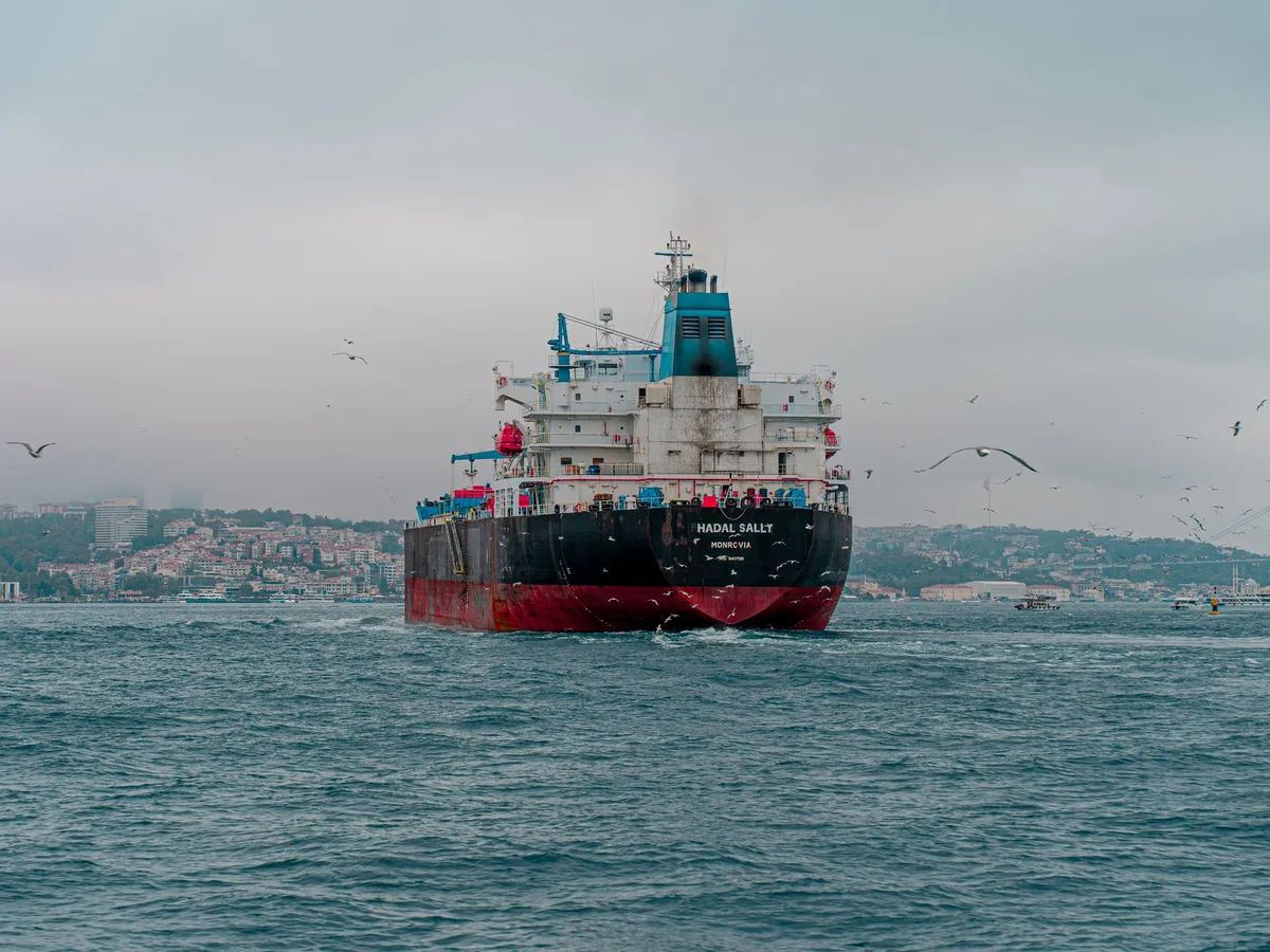 Iran không công nhận tuyến phía nam Hormuz