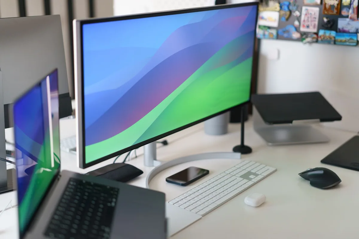 Samsung M80F giá 349,99 USD: màn hình Samsung giá rẻ 4K 32 inch thấp nhất từ trước đến nay