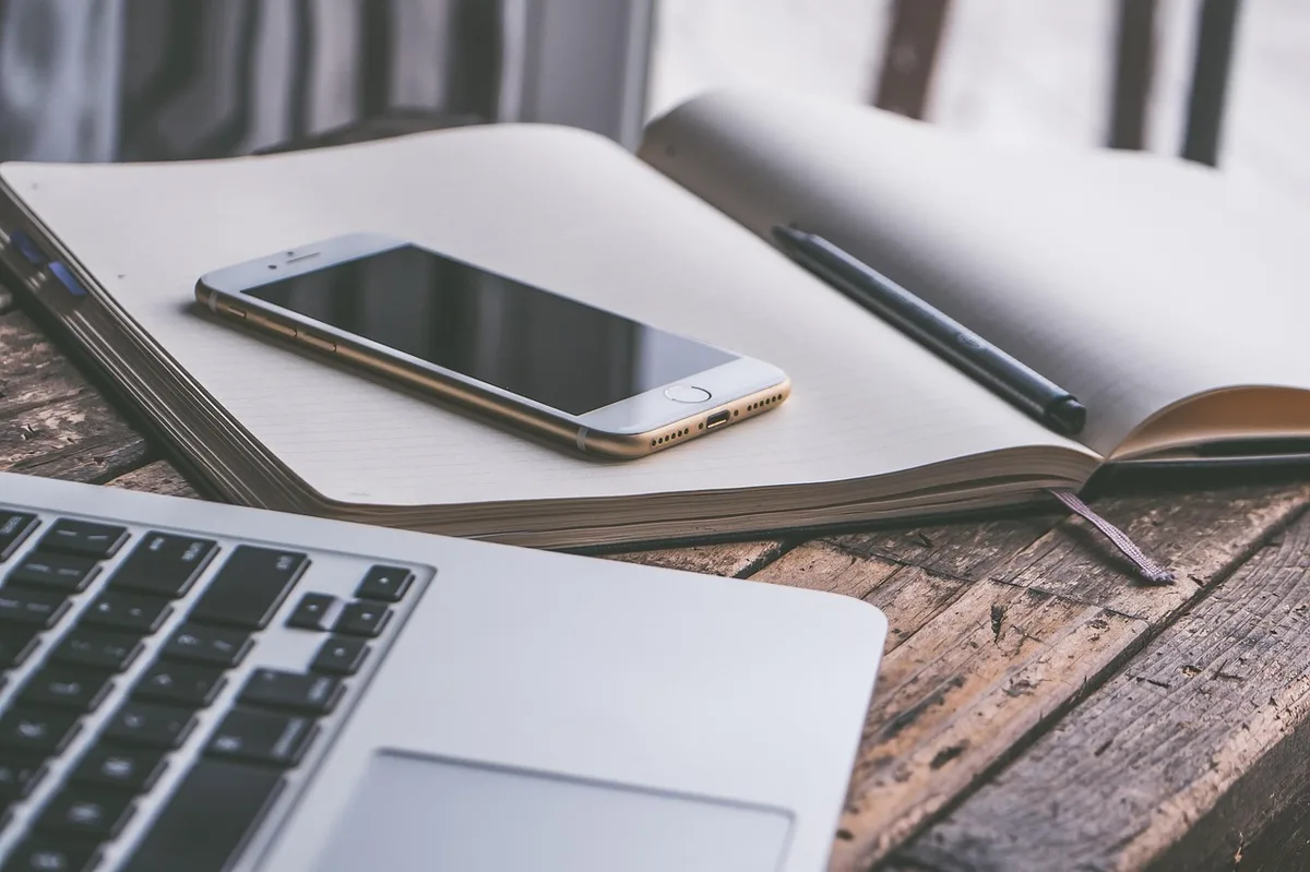 Cách chuyển dữ liệu từ máy cũ sang iPhone: từ iPhone, từ Android và những thứ không tự chuyển